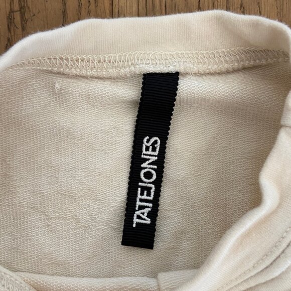 TATEJONES Cape Sweatshirt - Picture 12 of 14